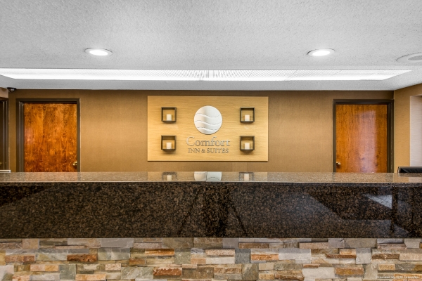 Comfort Inn & Suites Denver